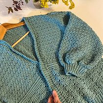 Il mio progetto del corso: Uncinetto: progetta e realizza vestiti con un tocco romantico. Design de moda, Tecido, DIY, Crochê, e Design têxtil projeto de Laura - 18.03.2022