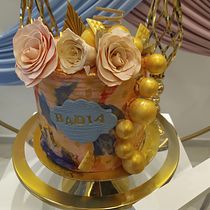 Mon projet du cours : Cake design : techniques décoratives modernes. Un progetto di Design e DIY di Hanane Bayachou - 22.02.2022