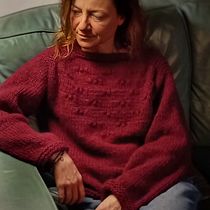 Il mio progetto del corso: Introduzione al lavoro a maglia con ferri circolari. Design de acessórios, Tecido, Tricô, e Design têxtil projeto de elisa_begani - 20.03.2022