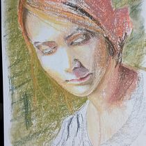 My project for course: Expressive Portrait Drawing with Soft Pastels. Traditional illustration, Fine Arts, Drawing, Portrait Drawing, and Artistic Drawing project by katekeane70 - 07.17.2022