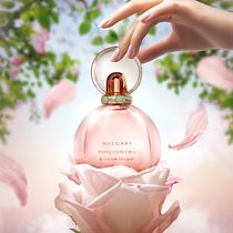 Bvlgari Perfume Campaign  Ein Projekt aus dem Bereich Bildbearbeitung, Fotoretuschierung, Digitalfotografie, Fotografische Komposition und Fotomontage von Jasmine Syadhana - 25.03.2022