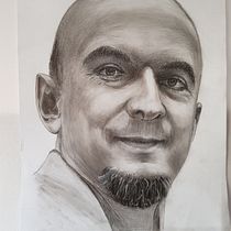 Mój projekt z kursu: Artystyczny rysunek portretowy: uchwyć autentyczną mimikę. Un projet de Illustration traditionnelle, Beaux Arts, Esquisse , Dessin au cra, on, Dessin, Dessin de portrait, Dessin réaliste, Dessin artistique , et Dessin anatomique de Barbara Kurzak - 25.03.2022