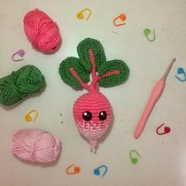 Mi Proyecto del curso: Introducción al crochet: amigurumis inspirados en alimentos . Een project van Craft, Speelgoedontwerp, Textiel, DIY, Haken y Amigurumi van Valeria Montserrat Tenorio Hernández - 26.04.2022