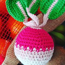 Mon projet du cours : Initiation au crochet : créez un amigurumi à croquer. Un proyecto de Artesanía, Diseño de juguetes, Tejido, DIY, Crochet y Amigurumi de Carina Col - 22.03.2022