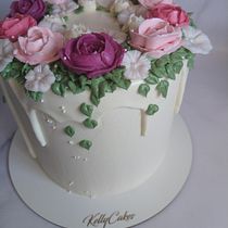 Mi Proyecto del curso: Flores de crema de mantequilla para cake design. Design, and DIY project by palacios_daniela7 - 03.27.2022