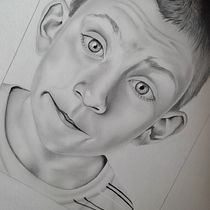 Mi Proyecto del curso: Retrato realista con lápiz de grafito. Traditional illustration, Fine Arts, Sketching, Pencil Drawing, Drawing, Portrait Drawing, Realistic Drawing, Artistic Drawing, and Figure Drawing project by Elisa Arriagada - 03.26.2022