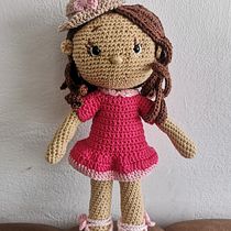 Mi Proyecto del curso: Amigurumi: diseño de ropa, pelo y complementos. Un proyecto de Artesanía, Diseño de juguetes, Tejido, Crochet, Amigurumi y Diseño textil de yurbybustamante38 - 29.03.2022