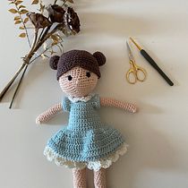 Il mio progetto del corso: Amigurumi: crea vestiti, acconciature e complementi. Un proyecto de Artesanía, Diseño de juguetes, Tejido, Crochet, Amigurumi y Diseño textil de Laura - 29.03.2022