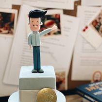 My project for course: Character Modeling with Sugar Paste. Design, Character Design, and DIY project by Alice Pham - 03.29.2022