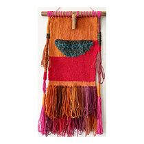 Meu projeto do curso: Técnicas de tecelagem para criar tapeçarias. Un projet de Création d'accessoires, Artisanat, Décoration , et Décoration d'intérieur de Fernanda Pedrosa - 28.03.2022