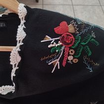 Mi Proyecto del curso: Técnicas avanzadas de bordado: puntadas y composiciones con volumen. Un projet de Broderie , et Design textile de Maribel Limas Falcon - 31.03.2022