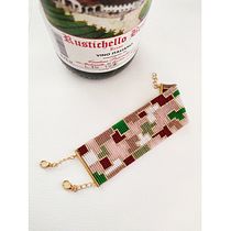 My project for course: Beaded Jewelry Design. @sketchingelena. Un progetto di Design di accessori, Artigianato, Design di gioielli e Fiber Art di Elena Abramenco - 01.04.2022