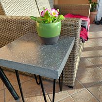 Final project: terrazzo side table. Een project van Craft, Meubelontwerp en -bouw, Interieurontwerp,  Interieur y DIY van Monika Keser - 04.04.2022