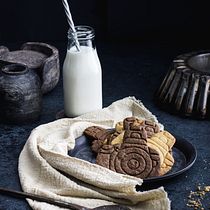 My project for course: Dark Mood Photography for Culinary Projects. Food Photograph, Instagram Photograph, Food St, and ling project by Sonja Vdh - 04.06.2022