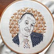My project for course: Creation of Embroidered Portraits. Un projet de Broderie , et Design textile de Stacey Kyme - 06.04.2022