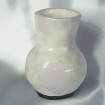 Mi Proyecto del curso: Creación de tu primer jarrón en cerámica. Un proyecto de Diseño de complementos, Artesanía y Cerámica de camila_paz_pineda - 08.04.2022