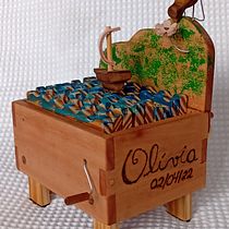 Bem-vinda Olívia . Character Design, Sculpture, To, Design, Art To, s, and Woodworking project by rodrigo b pinto - 03.17.2022