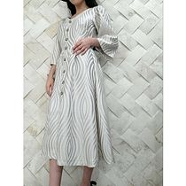 Mi Proyecto del curso: Máquina de coser para principiantes: crea tu primer vestido. Een project van  Modeontwerp, Naaiwerk, DIY y Patroonontwerp en kleermakerij van Valeria Garrido - 10.04.2022
