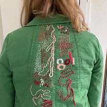 Mi Proyecto del curso: Bordado: reparación de prendas. Een project van Borduurwerk, Naaiwerk, DIY, Upc, cling y Textielontwerp van Paola Bizioli - 11.04.2022