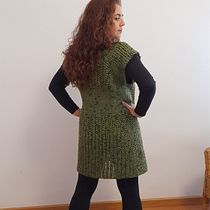 Meu projeto do curso: Técnicas de crochê para criar roupas coloridas. Fashion Design, Fiber Arts, DIY, Crochet, and Textile Design project by fafalamas - 04.12.2022
