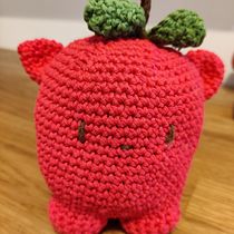 Il mio progetto del corso: Amigurumi: creazione di personaggi con l’uncinetto. Arts, Crafts, To, Design, Fiber Arts, Crochet, Amigurumi, and Textile Design project by Vale Sist - 04.13.2022