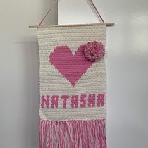 Mi Proyecto del curso: Intarsia crochet: teje tus propios tapices. Fashion Design, Decoration, Fiber Arts, DIY, Crochet, and Textile Design project by sheilasantiz - 04.16.2022