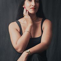 My project for course: Modern Headshot Photography: Capture Profound Portraits. Photograph, Portrait Photograph, Photographic Lighting, Studio Photograph, Digital Photograph, and Fine-Art Photograph project by Ambika Singh - 04.16.2022