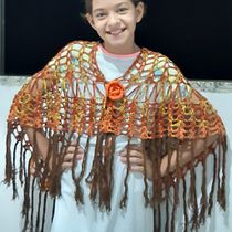 Meu projeto do curso: Técnicas de crochê para criar roupas coloridas. Fashion Design, Fiber Arts, DIY, Crochet, and Textile Design project by Gardenia Maria Fernandes Araújo - 04.16.2022