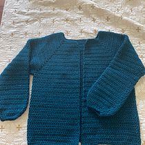 Mi Proyecto del curso:  Top-down: prendas a crochet de una sola pieza. Un progetto di Fashion design, Fiber Art, DIY, Uncinetto e Textile Design di Constanza SirEscobar - 01.04.2022