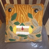 Mi Proyecto del curso: Bordado XL con aguja mágica. Un projet de Broderie, Décoration, Punch needle , et Design textile de Marcela Carola - 19.04.2022