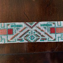 Mijn project van de cursus: Ontwerp geweven sieraden met kralen en elegante patronen. Accessor, Design, Arts, Crafts, Jewelr, Design, and Fiber Arts project by gngd7tk6sr - 04.20.2022