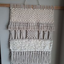 Meu projeto do curso: Introdução ao macramê: criação de um tapete decorativo Ein Projekt aus dem Bereich Erweiterungsentwicklung, H, werk, Innendesign, Dekoration von Innenräumen, Weben, Makramee und Textildesign von mariusa2609 - 20.04.2022