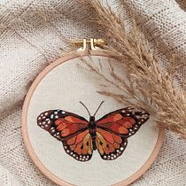 My project for course: Realistic Embroidery Techniques. Traditional illustration, Embroider, and Textile Design project by Kamila - 03.06.2021