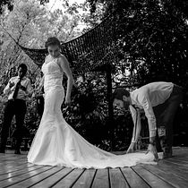 Mi Proyecto del curso: Fotografía de boda: sesión de pareja. Un proyecto de Fotografía, Fotografía de retrato, Fotografía documental y Composición fotográfica de Emanuel Jiménez C. - 29.05.2022