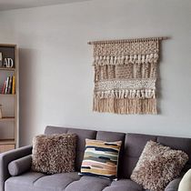 Mi Proyecto del curso: Introducción al macramé: creación de un tapiz decorativo Ein Projekt aus dem Bereich Erweiterungsentwicklung, H, werk, Innendesign, Dekoration von Innenräumen, Weben, Makramee und Textildesign von Maria Jaramillo - 21.04.2022