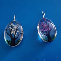 Mi Proyecto del curso: Diseño de joyería en resina. Design de acessórios, Artesanato, Design de joias, e DIY projeto de Mensy Cervera Martinez - 26.04.2022