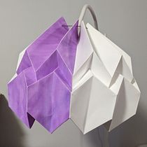My project for course: Design Your Own Paper Lamp. Un projet de Artisanat, Design, Fabrication de mobilier, Conception d'éclairage, Papercraft, Décoration , et DIY de trishthefish13 - 01.05.2022