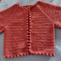 Mi Proyecto del curso:  Top-down: prendas a crochet de una sola pieza. Un progetto di Fashion design, Fiber Art, DIY e Uncinetto di MARIA ISABEL MIGUEL MIGUEL - 02.05.2022