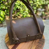 Mi Proyecto del curso: Creación de bolsos de cuero artesanales para principiantes. Design, Accessor, Design, Arts, Crafts, and Sewing project by felipeiturriaga - 05.02.2022