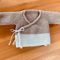 Mein Kursprojekt: Kinderkleidung stricken. Projekt z dziedziny Projektowanie mod,  Tkactwo, DIY, Dziewiarstwo Ręczne, Wzornictwo tekst i liów użytkownika elisaheck - 06.05.2022