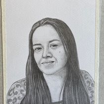 Mi Proyecto del curso: Retrato realista con lápiz de grafito. Ilustração tradicional, Artes plásticas, Esboçado, Desenho a lápis, Desenho, Desenho de retrato, Desenho realista, Desenho artístico, e Desenho anatômico projeto de Natalia Mardones V - 06.05.2022