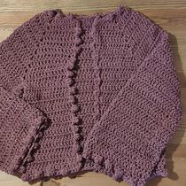 Mi proyecto del curso:  Top-down: prendas a crochet de una sola pieza. Un progetto di Fashion design, Fiber Art, DIY, Uncinetto e Textile Design di Núria Respall Muñoz - 10.05.2022