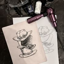 Brotherhood: Técnicas de tatuaje blackwork con línea fina. Tattoo Design, and Traditional illustration project by Manuel J. Iniesta - 05.12.2022