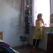 El Vestido de Mamá. Film, Video, TV, Writing, TV, Filmmaking, Script, Narrative, Fiction Writing, and Creative Writing project by Marcela Cárdenas - 05.09.2022