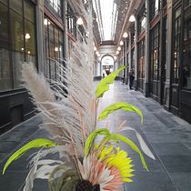 My project for course: Centerpiece Design with Dried and Preserved Flowers. Design de interiores, Paisagismo, Decoração de interiores, DIY, e Design floral e vegetal projeto de hello - 17.05.2022