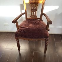 Mi proyecto del curso: Restauración y tapizado de sillas. Arts, Crafts, Furniture Design, Making, Interior Design, DIY, Woodworking, Upc, and cling project by Karen Carrasco - 05.15.2022