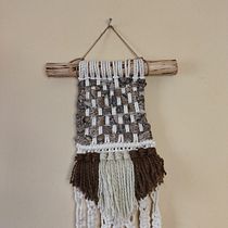 Mi proyecto del curso: Introducción al macramé: creación de un tapiz decorativo Ein Projekt aus dem Bereich Erweiterungsentwicklung, H, werk, Innendesign, Dekoration von Innenräumen, Weben, Makramee und Textildesign von Andrea Martel Sotomayor - 19.05.2022
