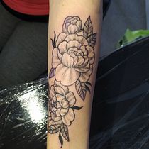 Mi proyecto del curso: Técnicas de tatuaje blackwork con línea fina. Tattoo Design project by Amaru Sandoval - 05.21.2022