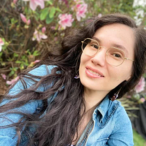 My project for course: Introduction to Voice-Over Narration. Un proyecto de Cine, vídeo, televisión, Cine, Comunicación y Audio de Leilani Hernandez Garcia - 10.04.2022