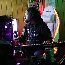 Mi proyecto del curso: Producción musical: descubre los secretos de una gran canción (Canción Estatusclavitud de mi banda Antítesis). Music, and Music Production project by Kabir Abdala - 05.23.2022